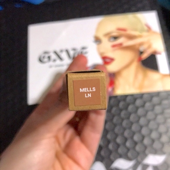 HOST PICK!✨🆕Gxve By Gwen Stefani Anaheim Line Lipliner in Mells Ln BRAND NEW🖤 - Picture 3 of 16